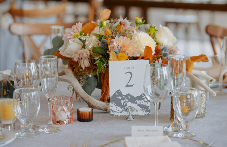Perfect Table Set Up for Wedding