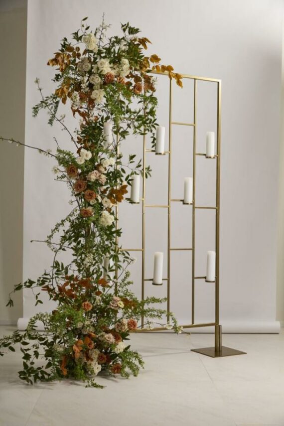 Mondrian Stand