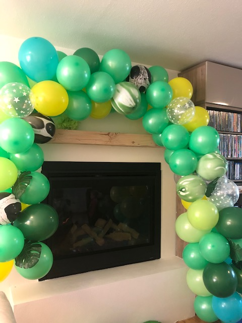 Balloon arch  (price per feet)